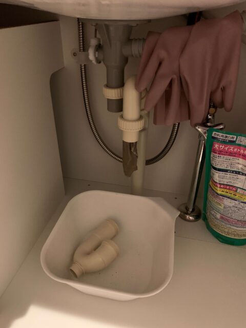 水まるでの実際の解決実績：「雑巾を洗面所の排水溝に…」