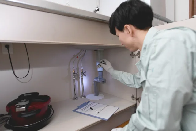 排水管の水漏れの原因は場所によってどう違う？